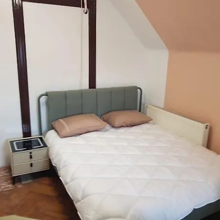 Apartment Homesweethome Carol Park Bucharest